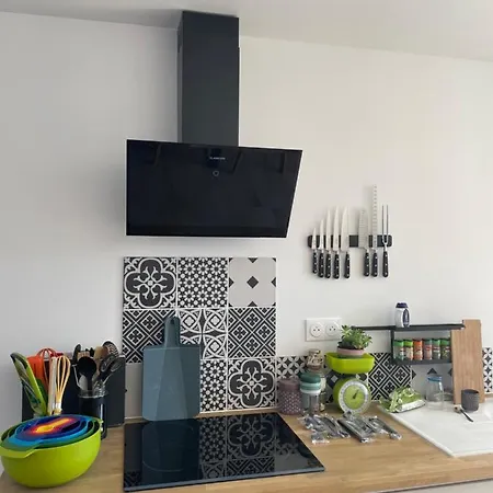 House * أرناج